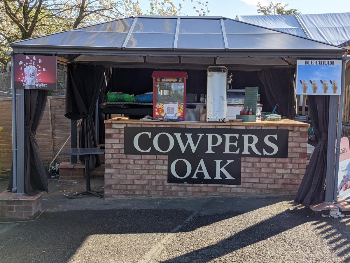 Bed and Breakfast Cowpers Oak Olney Exterior foto
